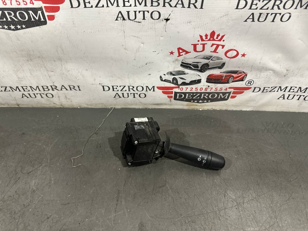 Maneta stergator 681728631R Dacia Logan II Sedan (L8) 1.5 dCi 75 / Blue dCi 75 cai K9K