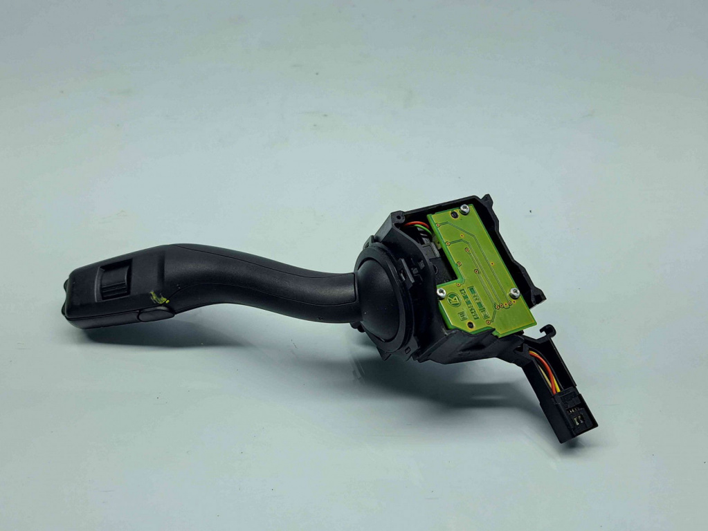 Maneta stergator Audi A3 (8P1) [Fabr 2003-2012] 8P0953519E