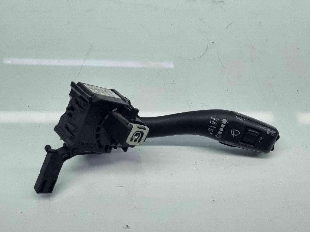 Maneta stergator Audi A3 Sportback (8PA) [Fabr 2004-2013] 8P0953519E