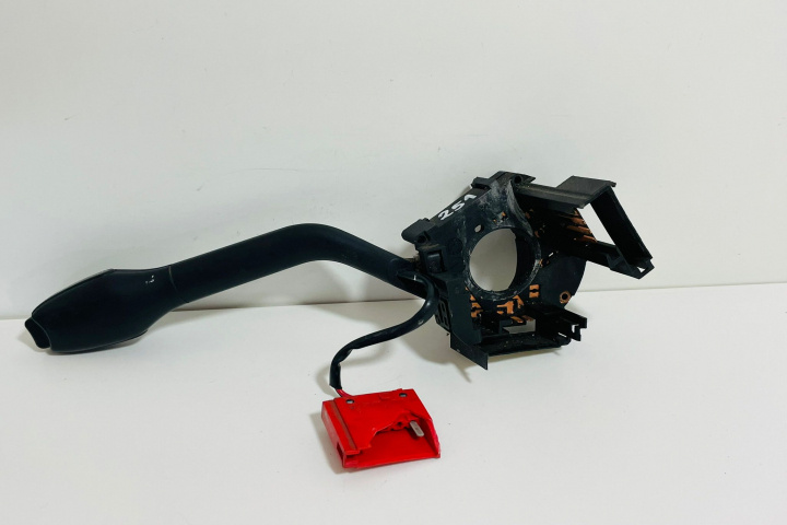 Maneta stergator Bloc Lumini 6K6953503AF / MR512254023 Volkswagen VW Polo 3 6N [1994 - 2001]