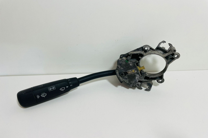 Maneta stergator Bloc lumini A2105450110 Mercedes-Benz E-Class W210 [1995 - 1999]