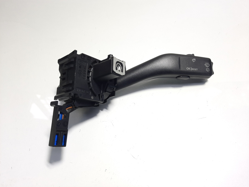 Maneta stergator, cod 1K0953519A, Skoda Octavia 2 Combi (1Z5) (id:202951)