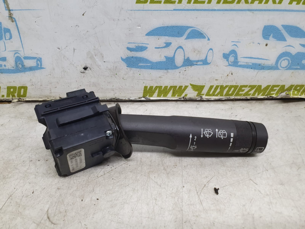 Maneta stergator parbriz 13305523 Opel Insignia A [2008 - 2014] 2.0 cdti A20DTH