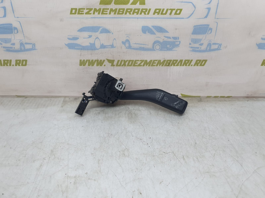 Maneta stergator parbriz 1k0953519h Audi A3 8P/8PA [facelift] [2004 - 2008]