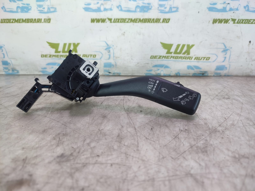 Maneta stergator parbriz 1k0953519h Seat Altea XL [facelift] [2009 - 2015]