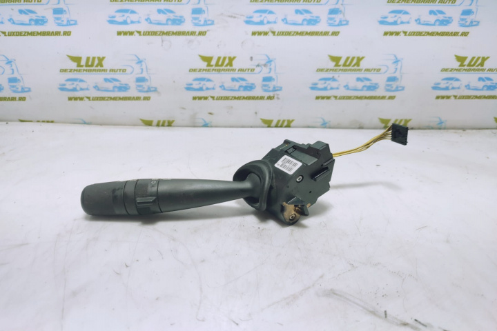 Maneta stergator parbriz 214867205 Jeep Compass [2006 - 2010]
