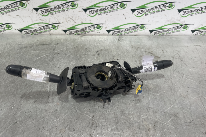 Maneta stergator parbriz 8200375336 / 820037 5336 Dacia Logan [2004 - 2008] Sedan 1.4 (85 hp)
