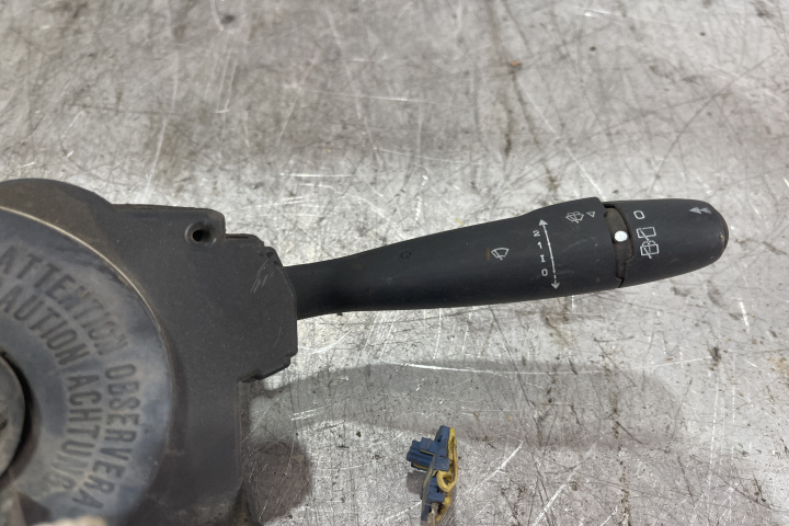 Maneta stergator parbriz si luneta 12275523 / 122755 23 Peugeot 307 [2001 - 2005] Hatchback 3-usi 1.6 MT (109 hp)