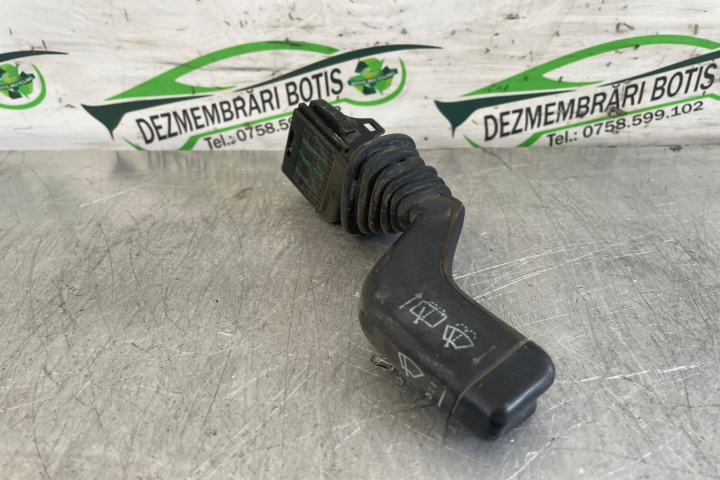 Maneta stergator parbriz si luneta 90 124 931 Opel Astra F [1991 - 1994] wagon 1.6 MT (71 hp)