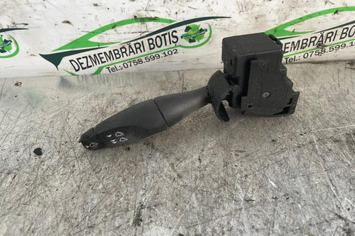 Maneta stergator parbriz si luneta 98AG 17A553 CC Ford Focus [1998 - 2004] Hatchback 5-usi 1.8 MT TD...