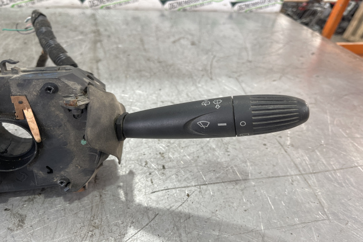 Maneta stergator parbriz si luneta Fiat Punto 2 [1999 - 2003] Hatchback 1.2 MT (80 hp)