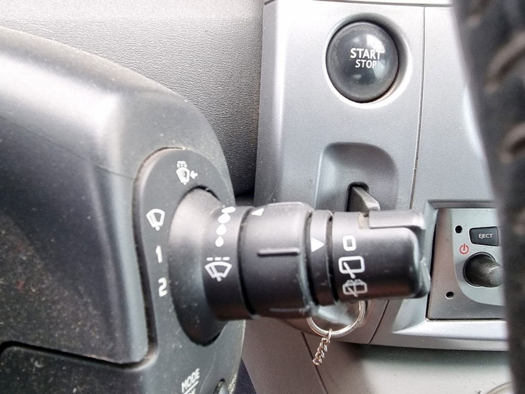 Maneta stergator Renault Scenic 2 [Fabr 2003-2008] 1.5 DCI K9K734 76KW / 103CP