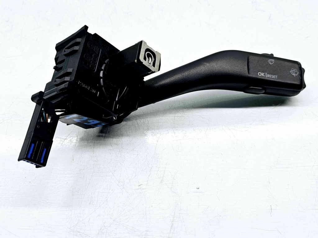 Maneta stergator Skoda Octavia 2 (1Z3) [Fabr 2004-2013] 1K0953519C