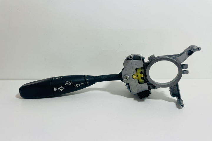 Maneta stergator Valeo A9065450310 Mercedes-Benz Sprinter 2 906 [2006 - 2013]