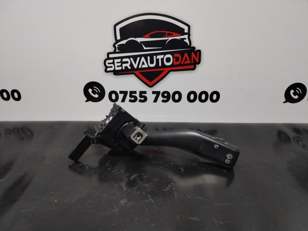 Maneta stergator Volkswagen Golf 5 (2004-2009) 1.6 Benzina 2005, 1K0953519