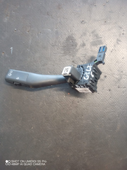 Maneta stergator , VW Golf V COD - 1K0953519