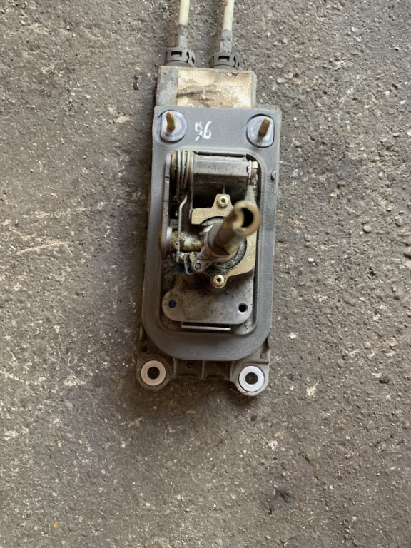 Maneta viteze Volkswagen Bora [1998 - 2005] Sedan 1.9 TDI MT (150 hp) (1J2)