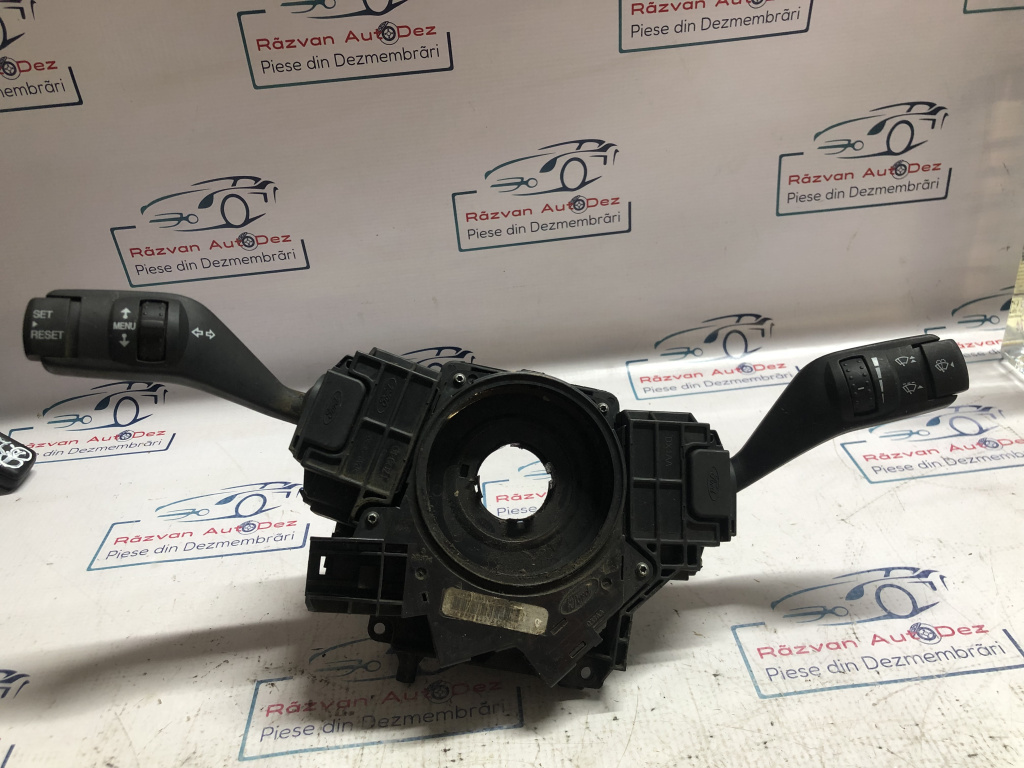 Manete Ford Focus 2 2008
