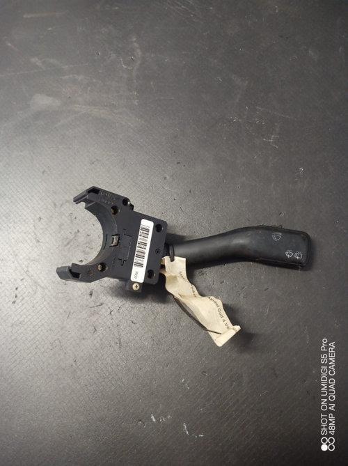 Manete semnalizare , VW Golf 4 COD -4b0953503f