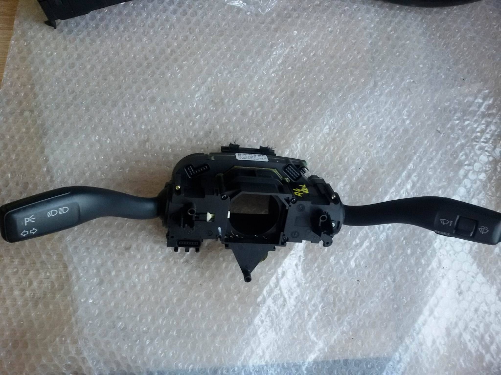 Manete stergatoare modul coloana directie plus audi a4 2002 8e0953549f