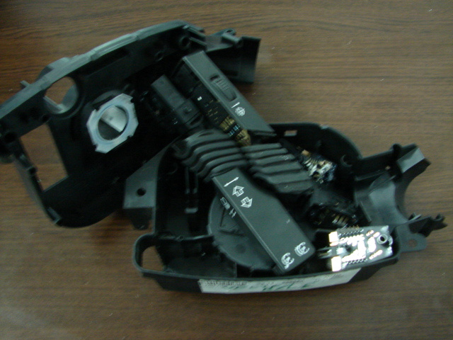 Manete stergatoare si semnal stricate Opel Vectra C [2002 - 2005] Sedan 4-usi 1.8 MT (122 hp)
