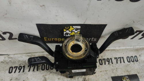 Manete volan Vw Passat B6 2.0 TDI cod motor CBB ,transmisie automata, an 2010 cod 3C9953513AF