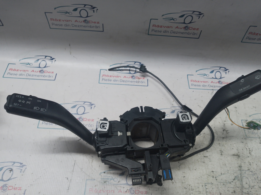 Manete Volkswagen Jetta 2006, 1K0953513A / 1K0953519C