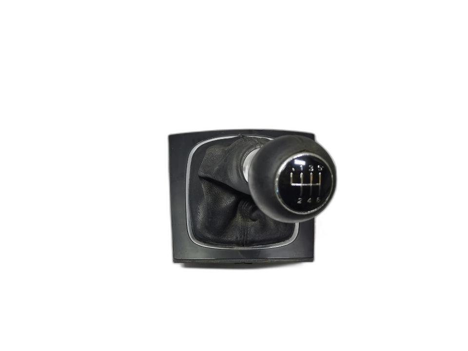 Manson nuca schimbator ​​Audi A3 (8P1) Coupe 2003 2.0 FSI OEM 8P0864261D