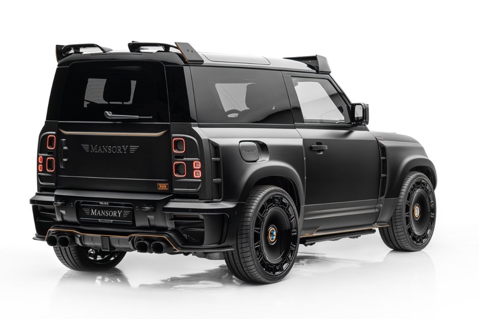 Mansory Defender Black Edition