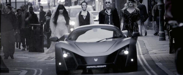 Marussia B2 organizeaza o mini-parada de Halloween pe strazile din Londra