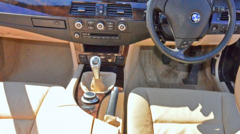 MASCA CONSOLA CENTRALA MULTIMEDIA BMW E60 E61 LCI FACELIFT