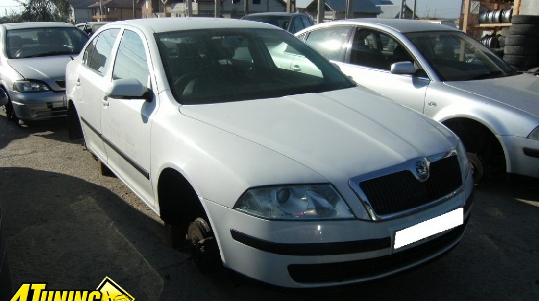 MASCA FATA PENTRU SKODA OCTAVIA 2