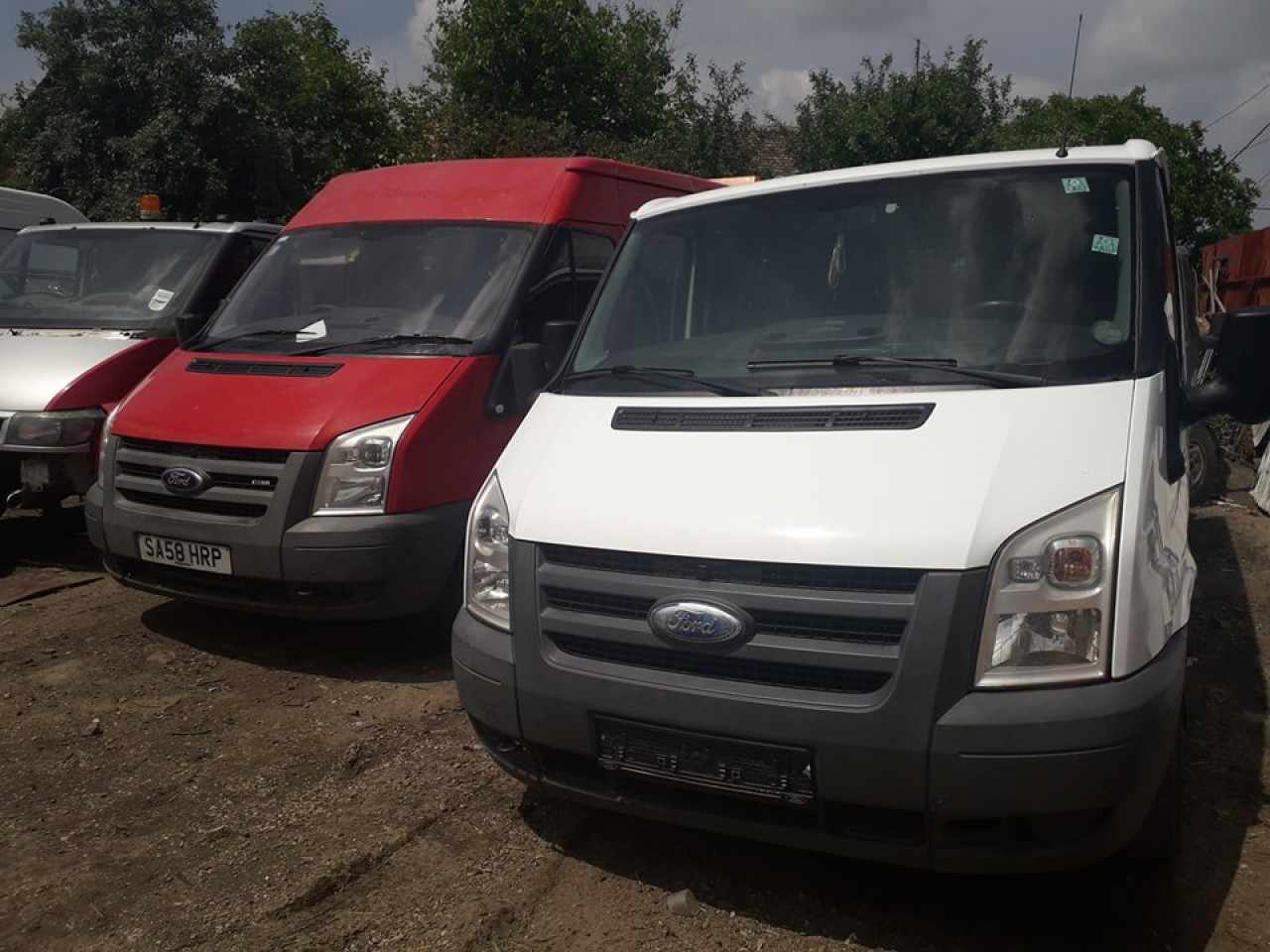 Masca trager fata ford transit 2006 2012