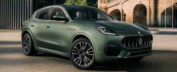 Maserati a prezentat oficial noul Grecale. Modelul construit pe aceeasi platforma ca Alfa Romeo Stelvio ofera un motor turbo cu patru cilindri, de doi litri, in varianta de baza. Cat costa