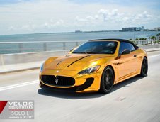 Maserati GranCabrio MC in auriu cromat