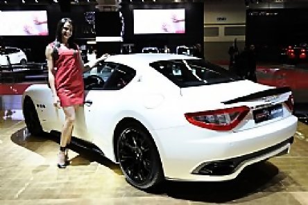 Maserati GranTurismo S MC Sport Line dezvaluit in Bologna Maserati GranTurismo S MC Sport Line dezvaluit in Bologna