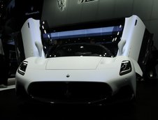 Maserati MC20, poze reale