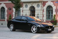 Maserati Quattroporte tunat de Novitec - Un bad boy la costum!