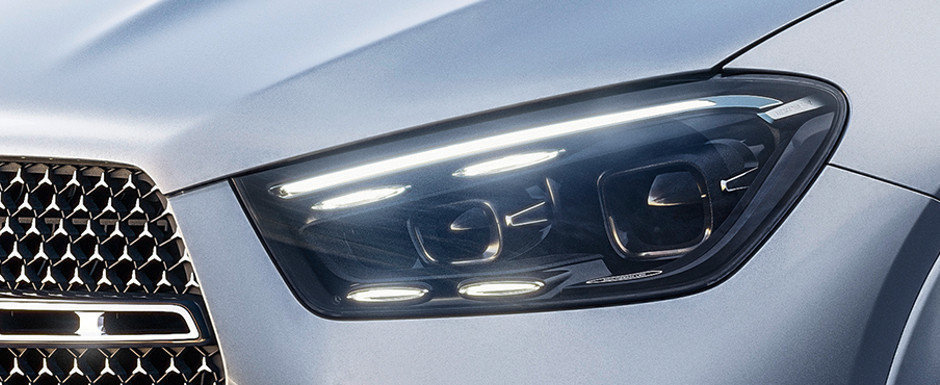Masina care face BMW X5 sa tremure de frica. Mercedes prezinta oficial noul GLE cu doua display-uri uriase si o varianta diesel care consuma doar 0.6 la suta. Cat costa in Romania
