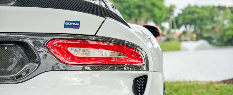 Masina cu cel mai mare motor de pe strada. Bate chiar si Bugatti Chiron Masina cu cel mai mare motor de pe strada. Bate chiar si Bugatti Chiron