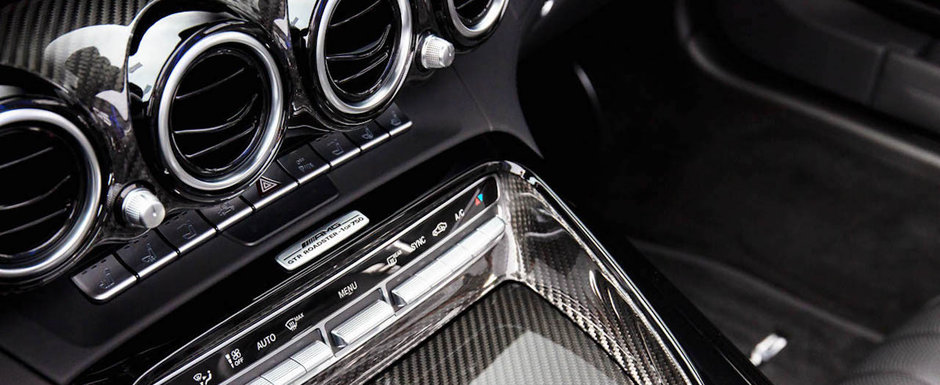 Masina cu motor de 4.0 litri si 880 CP. Compania producatoare a publicat acum primele imagini si detalii oficiale Masina cu motor de 4.0 litri si 880 CP. Compania producatoare a publicat acum primele imagini si detalii oficiale