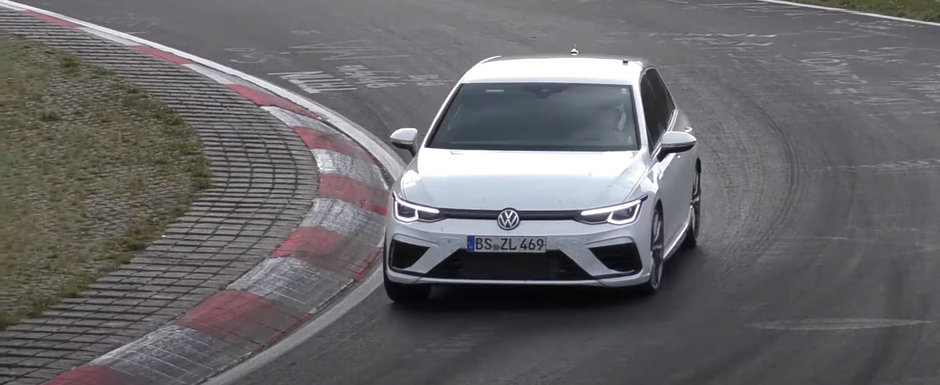 Masina de 333 CP pe care Volkswagen o va lansa saptamana viitoare a fost surprinsa in teste complet necamuflata Masina de 333 CP pe care Volkswagen o va lansa saptamana viitoare a fost surprinsa in teste complet necamuflata