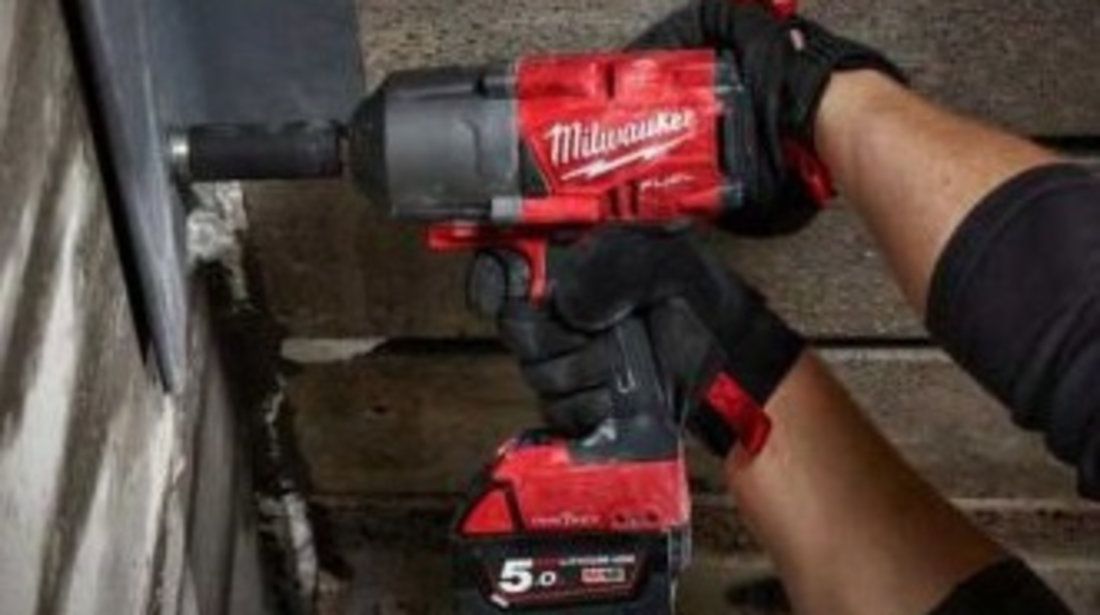 Masina De Insurubat Cu Impact Bluetooth 5.0Ah Milwaukee 4933459730