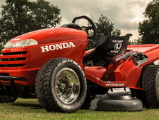 Masina de tuns iarba Honda
