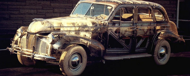 Masina Fantoma: Pontiac-ul din plexiglas unic in lume