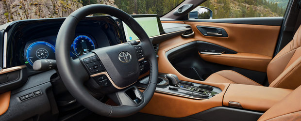 Masina pe care Toyota nu vrea s-o vanda nimanui din Europa. Are o lungime de aproape cinci metri, scaune ventilate si instalatie audio de la JBL