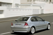 Masini hatchback