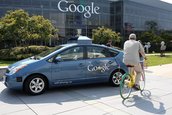 Masinile autonome de la Google, victime in 11 accidente rutiere