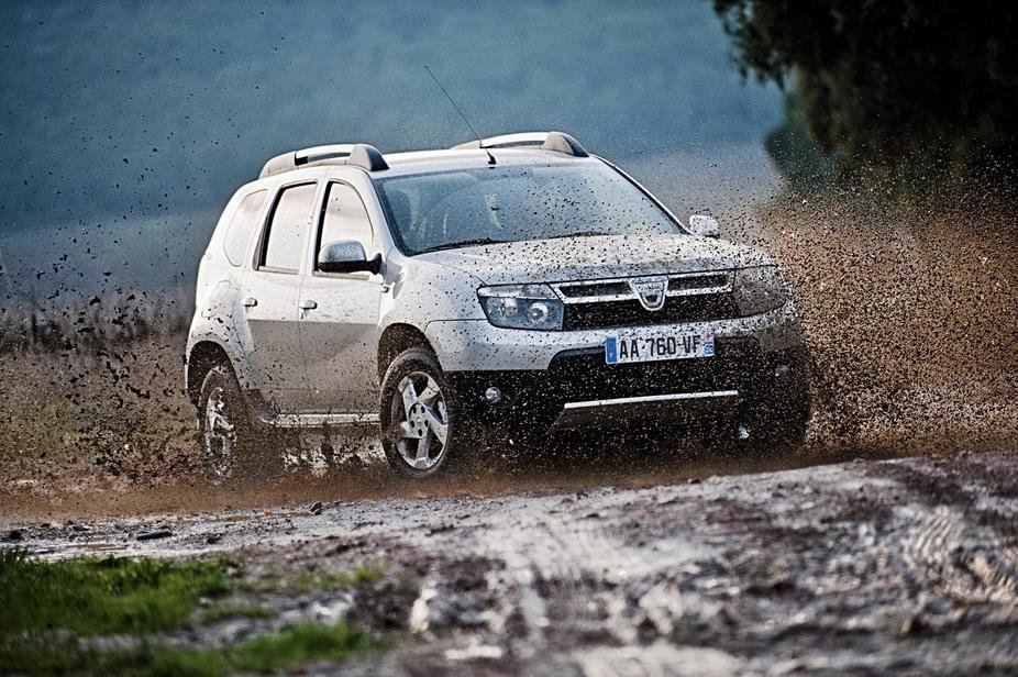 Masinile Dacia, in topul celor mai poluante masini, langa Mercedes si BMW