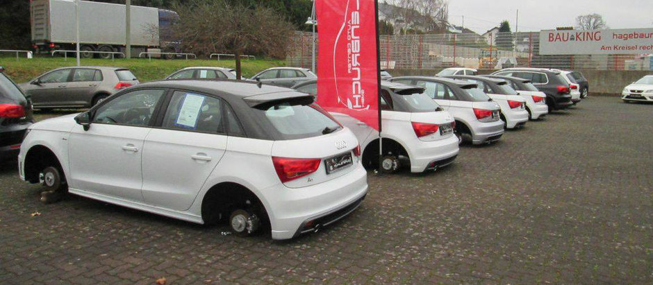 Masinile unei reprezentante VW din Germania au ramas fara roti Masinile unei reprezentante VW din Germania au ramas fara roti